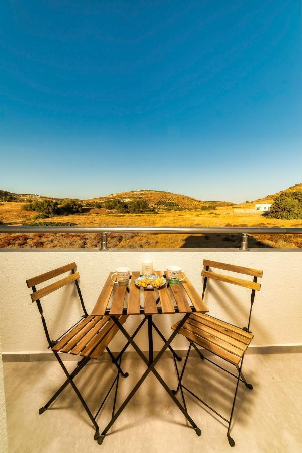 Ephantasy Living - Luxury Home With Roof Garden Каламаки Экстерьер фото